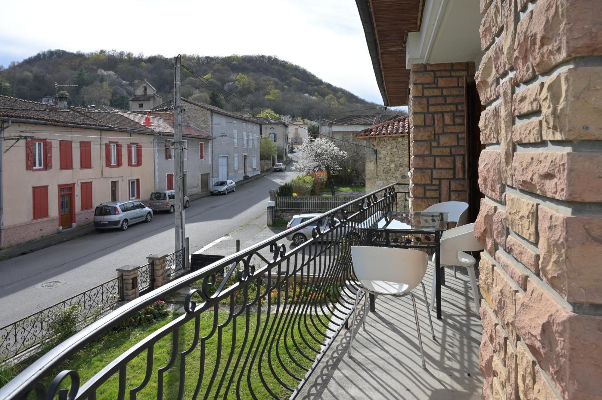 La Maison Du Village Encausse-les-Thermes Zewnętrze zdjęcie